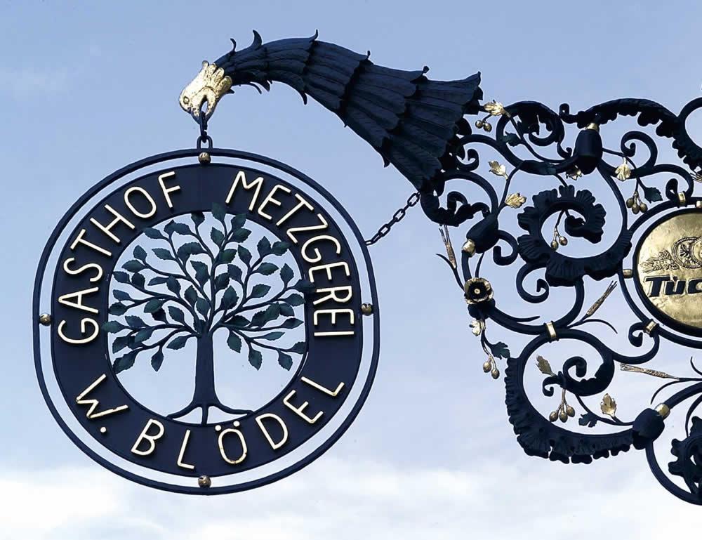 Bloedel Gruener Baum Hotel *