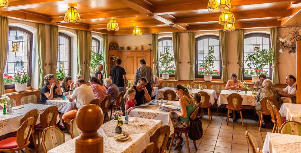 Bloedel Gruener Baum Hotel Nuremberg